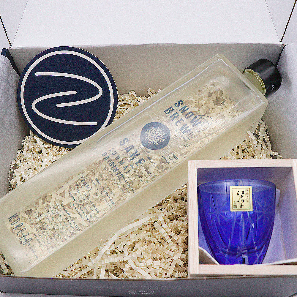 Japanese Sake KOREZO Original Snow Brew sake (720ml) x1pc, sake glass (Blue) x1