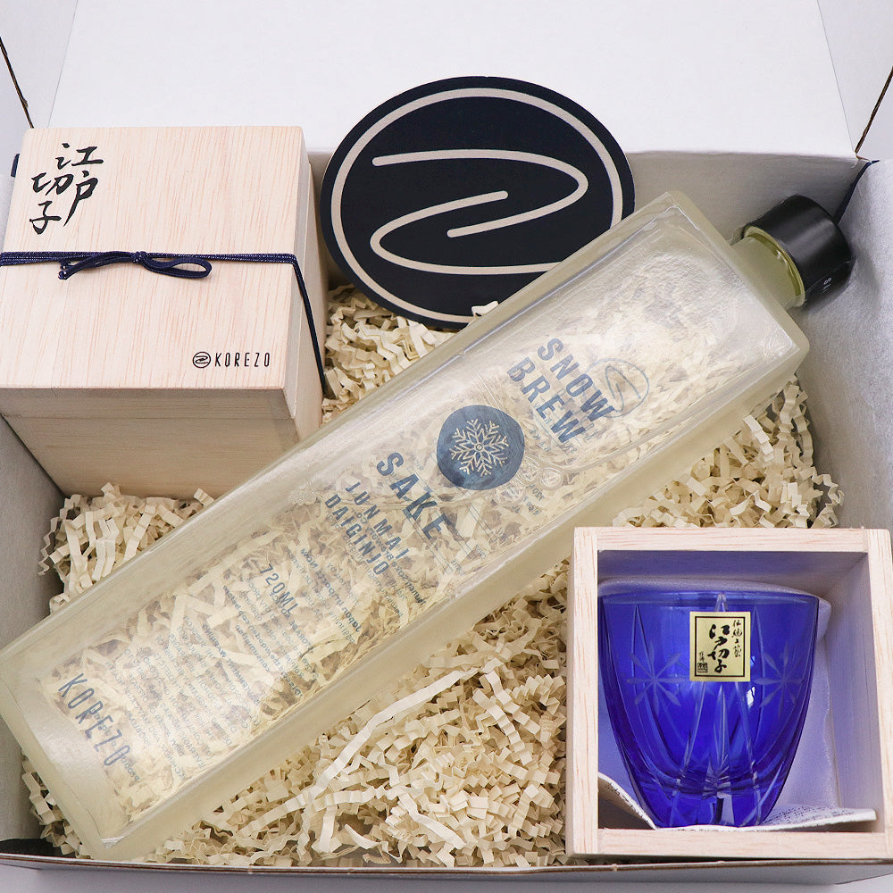 Japanese Sake KOREZO Original Snow Brew sake (720ml) x1pc, sake glass (Blue) x2
