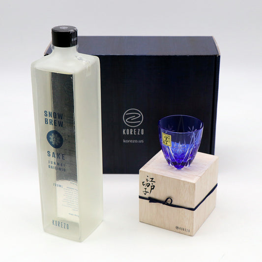 Japanese Sake KOREZO Original Snow Brew sake (720ml) x1pc, sake glass (Blue) x1